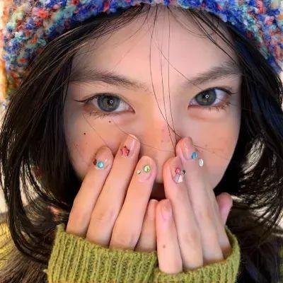 梅艳芳菲